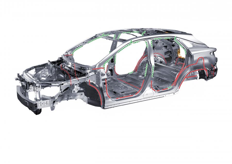 Детали создания Lexus RX450h 2019 года  (WW) (фото 95 из 97)